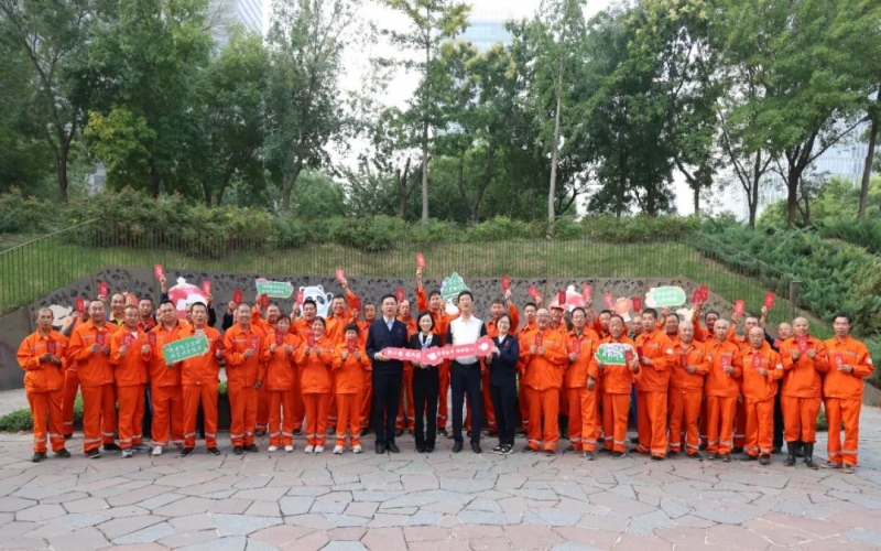 情暖中秋！榮程集團(tuán)總裁張君婷深入一線走訪慰問(wèn)